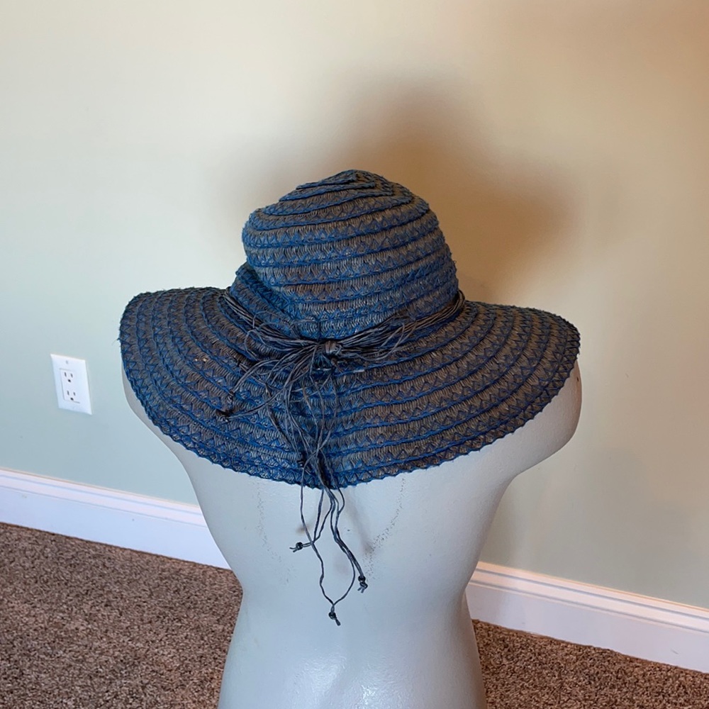 Coldwater Creek fun in the sun wide brimmed floppy sun hat